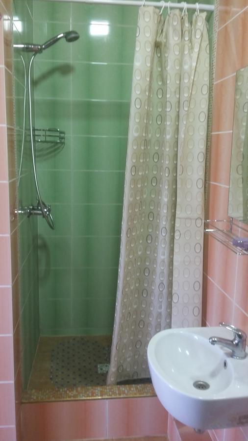 Hostel Stozhary Ternopil Eksteriør billede
