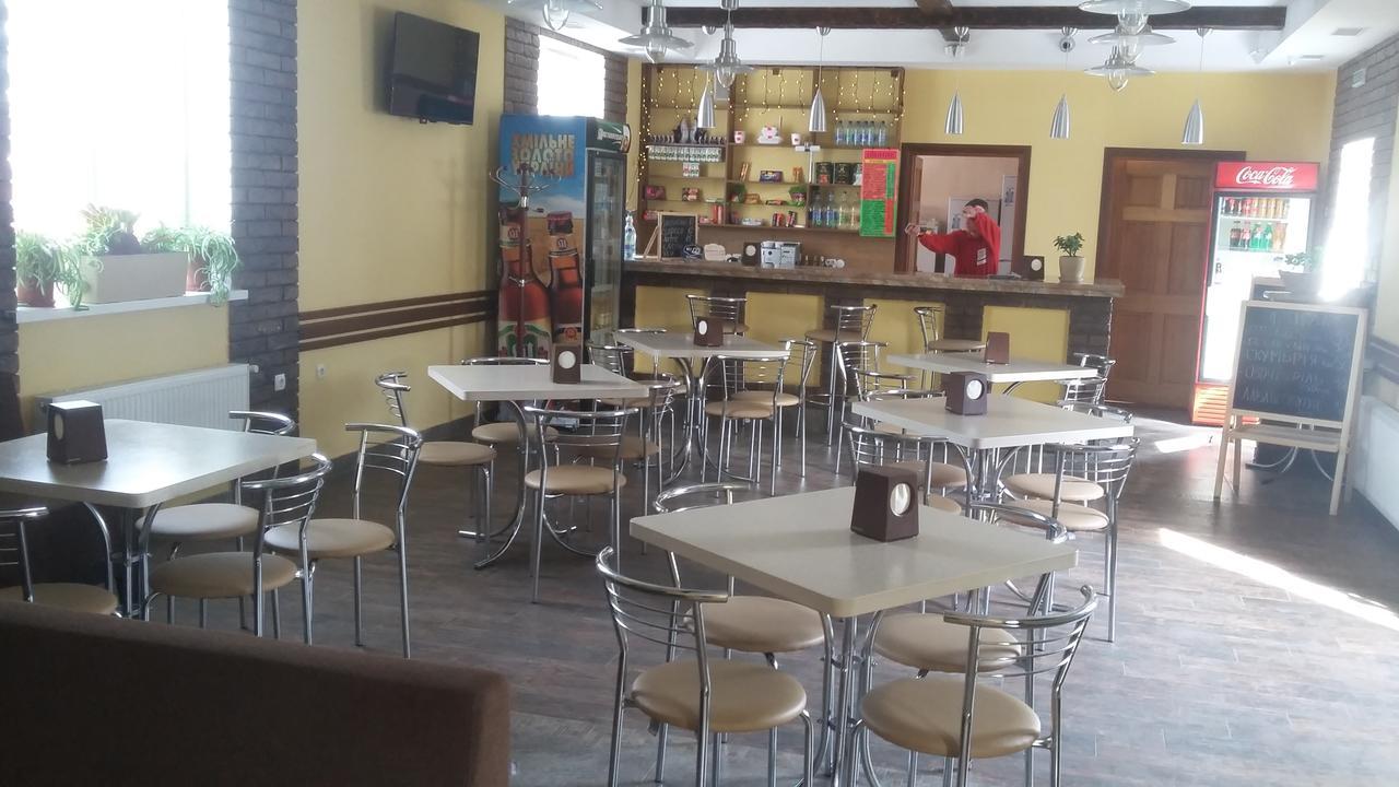 Hostel Stozhary Ternopil Eksteriør billede