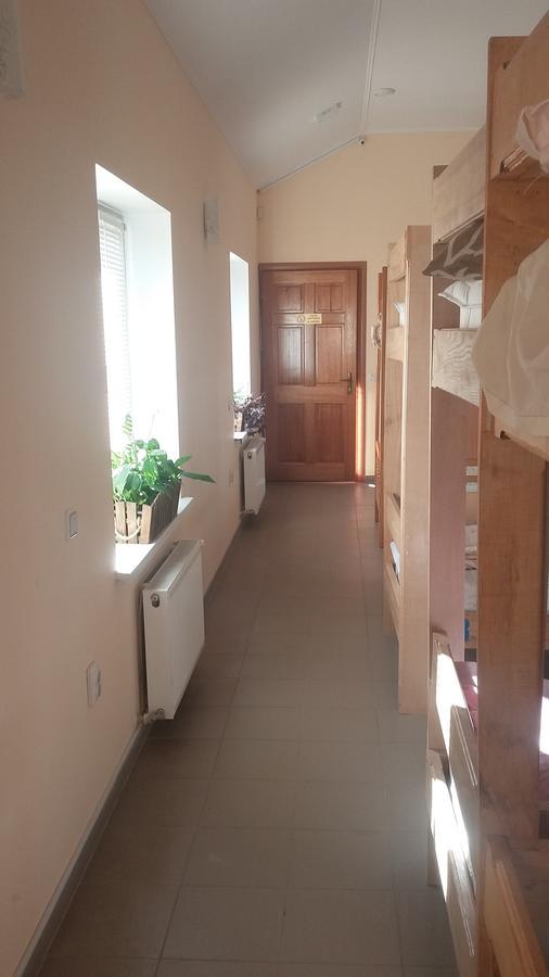 Hostel Stozhary Ternopil Eksteriør billede