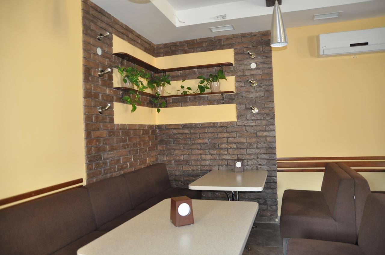 Hostel Stozhary Ternopil Eksteriør billede